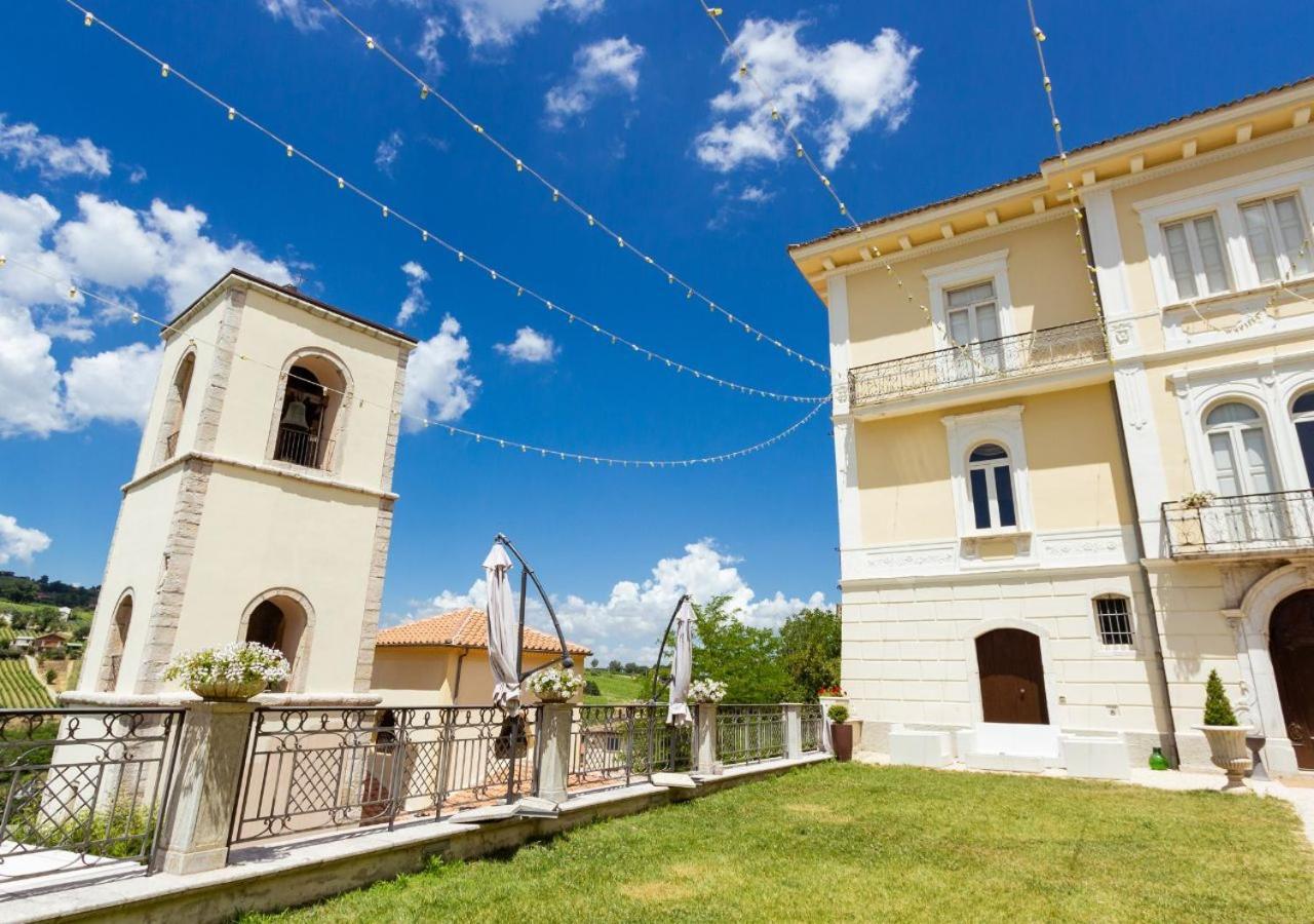 Palazzo Vittoli - Irpinia Apartment Castelfranci Екстериор снимка
